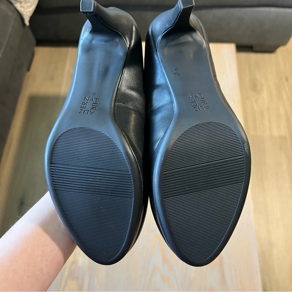 Naturalizer Michelle pump in black leather size 11 Wide - Picture 4 of 6